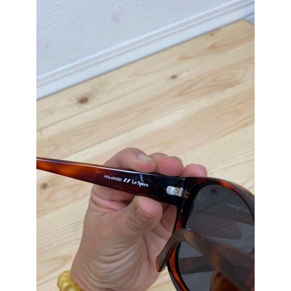 LE SPECS Polarized Athena Sunglasses - Picture 6 of 10